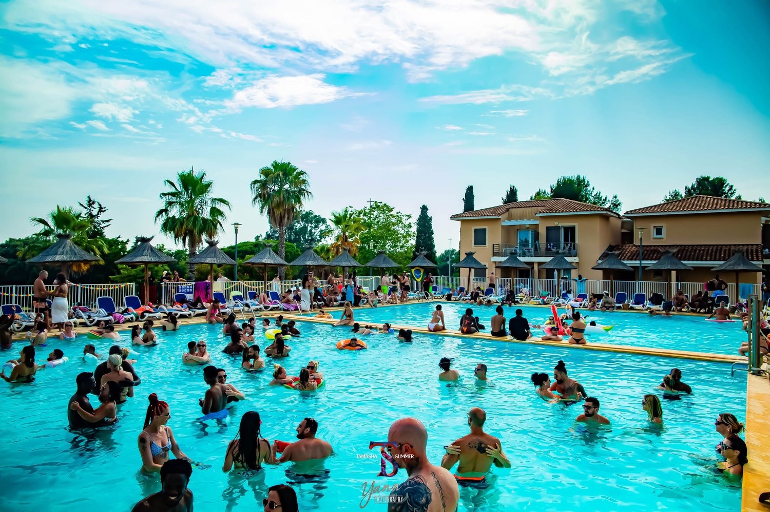 Pool party